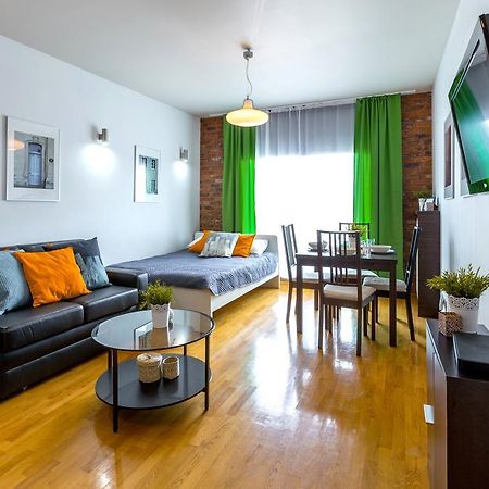 Friendhouse Apartments Angel City Cracovie Extérieur photo