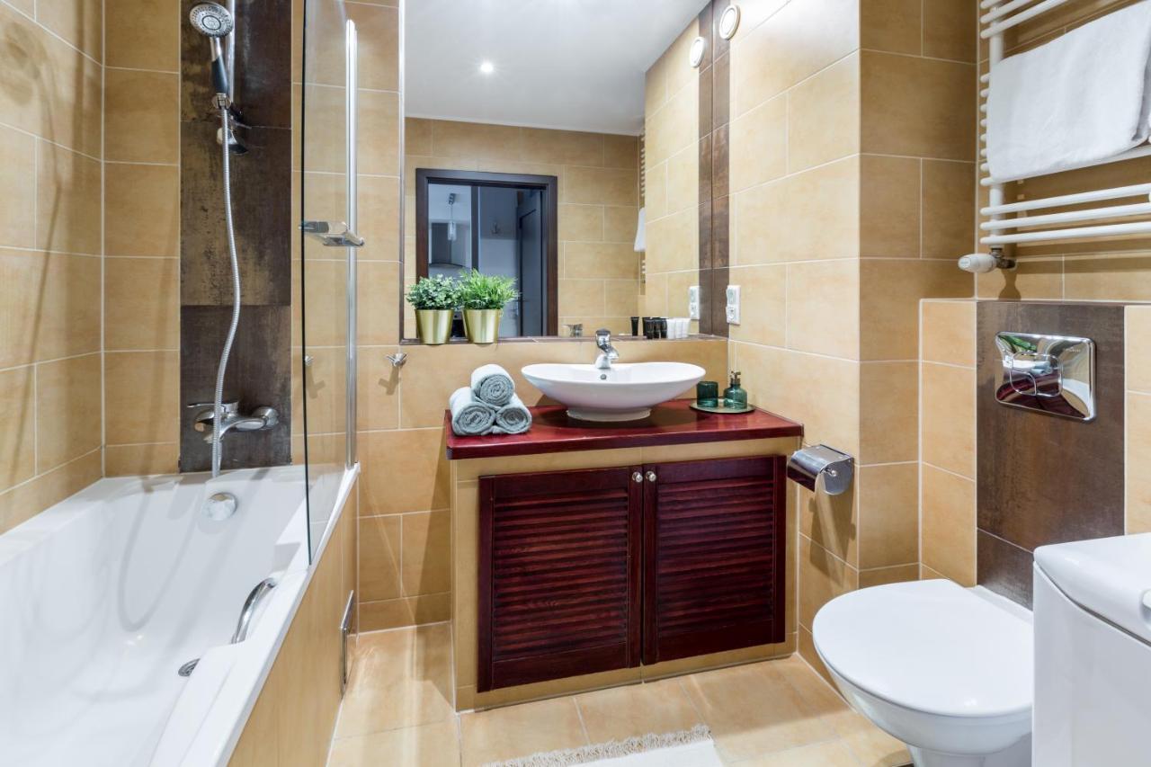 Friendhouse Apartments Angel City Cracovie Extérieur photo